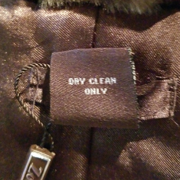 Short Jacket - Picture 7 of 7